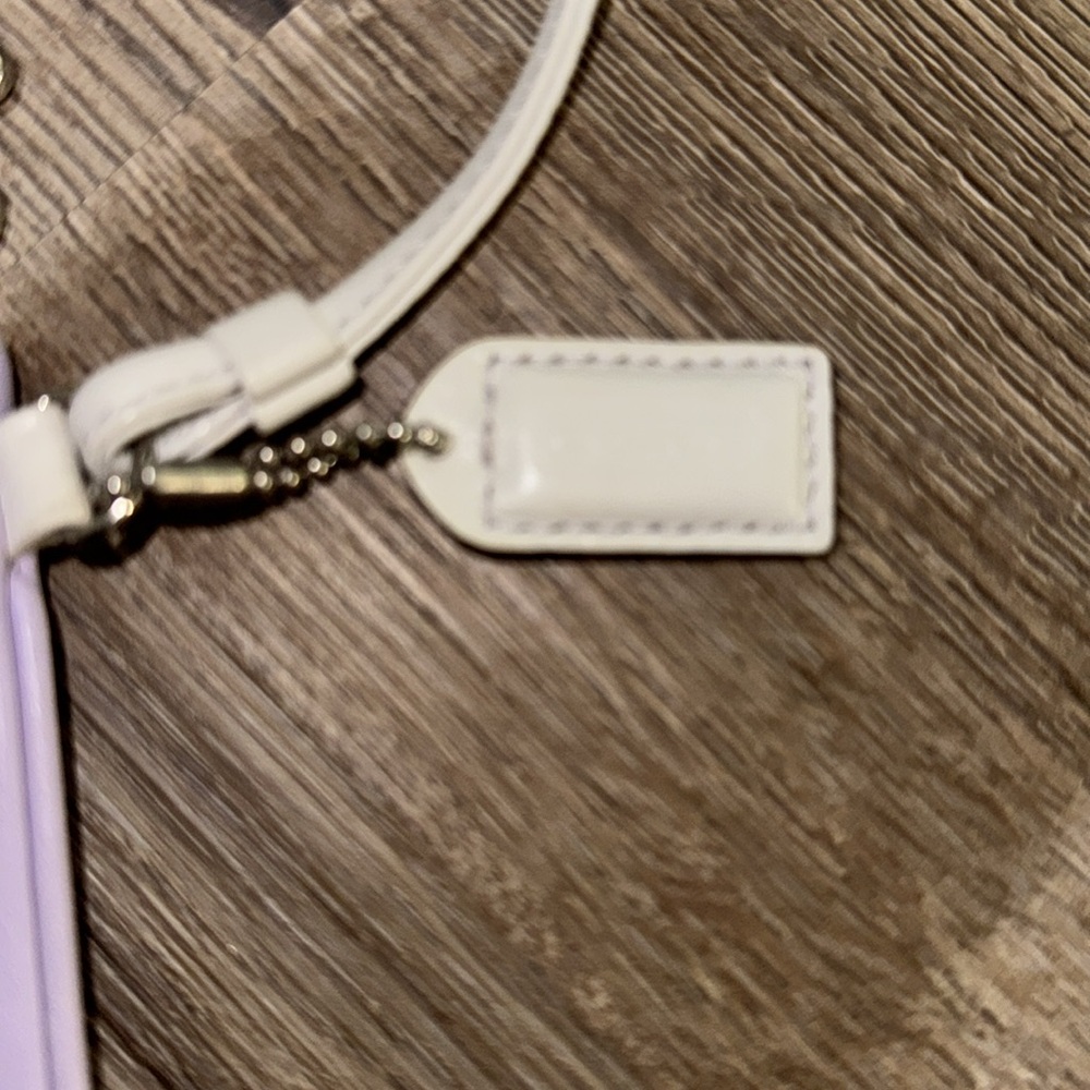 Coach Leather Pouch wristlet wallet - Picture 4 of 6